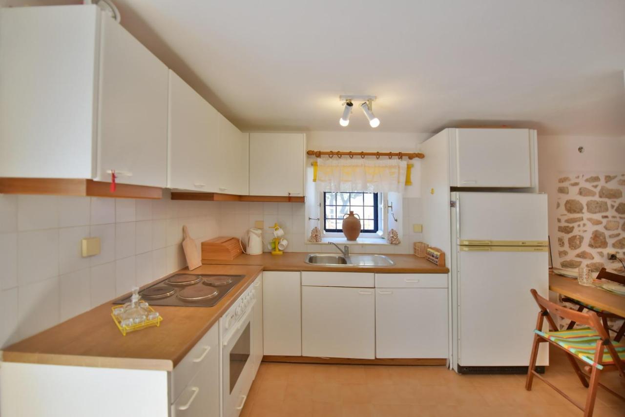 Options House Villa ไฮดรา ภายนอก รูปภาพ