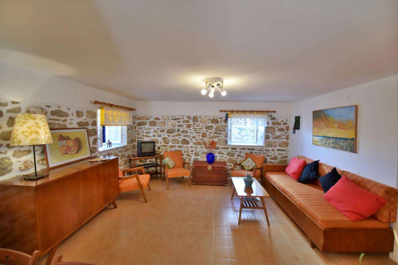 Options House Villa ไฮดรา ภายนอก รูปภาพ